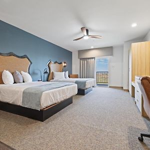 Topock66 Hotel